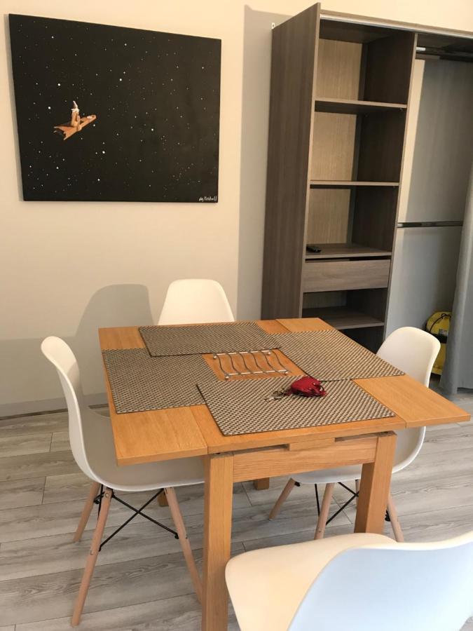 Vieux Marche Apartment Руан Екстериор снимка